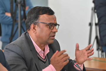 व्यवस्था बलियो बनाउन कांग्रेस र एमाले मिल्नुपर्छ: बद्री पाण्डे